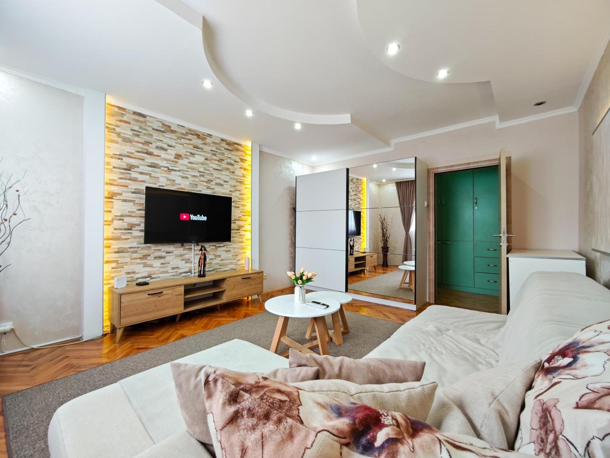 Julija Apartment